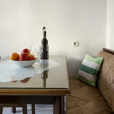 Apartment Marko Makarska